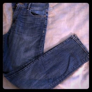 NWOT Vineyard Vines straight leg jeans 33/32